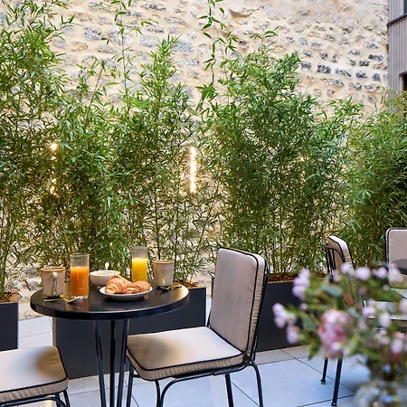 Maison Cassandre 4* Párizs