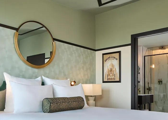 Hotel Maison Cassandre 4*