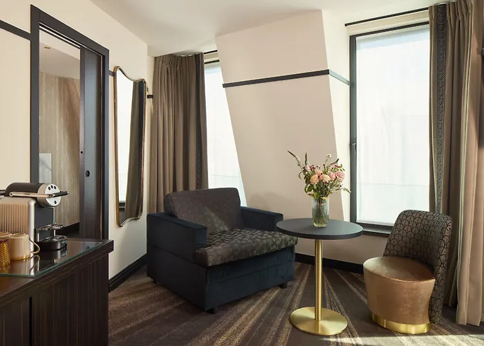 Hotel Maison Cassandre Paris