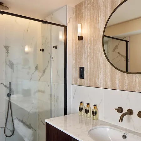 Maison Cassandre 4* Párizs