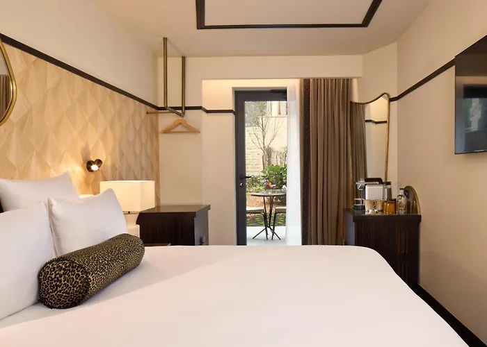 Maison Cassandre פריז